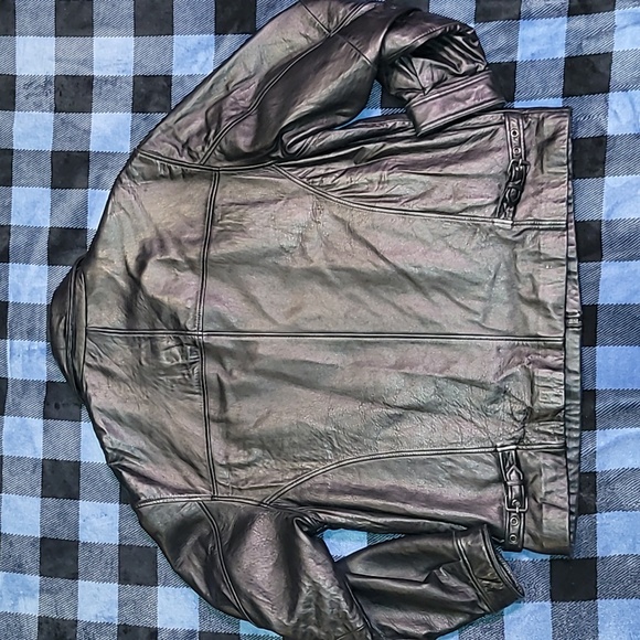 Vintage. 90s. Claiborne Outerwear. Lambskin leather jacket. Men's size XL - Picture 11 of 16